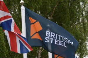احتمال حذف نیمی از تعرفه‌های واردات فولاد به انگلستان