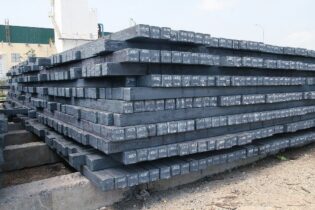 چین واردات شمش فولادی را افزایش می‌دهد اخبار