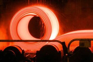 برنامه تولیدکنندگان ورق گرم اروپا برای افزایش قیمت‌ها در سه ماهه نخست 2023 عینک فولادی
