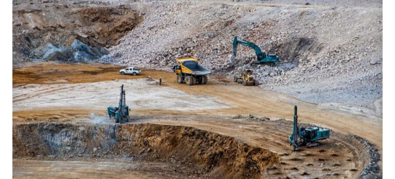 برنامه ایمیدرو برای جذب سرمایه توسعه 10 معدن اتحادیه ها و انجمن های فولاد