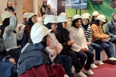 نمایشگاه «سلام به آینده» - ومعادن